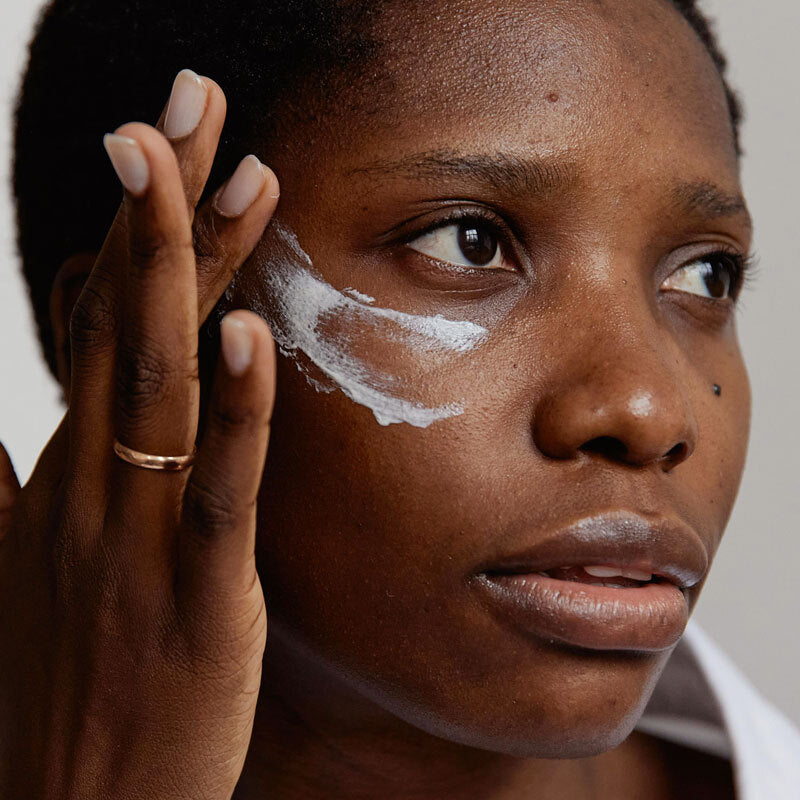 Feuchtigkeitscreme für fettige Haut